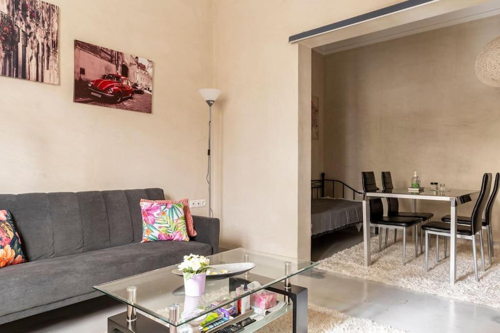 Cute Full Apt W/Backyard In Paleo Faliro Athena Bagian luar foto