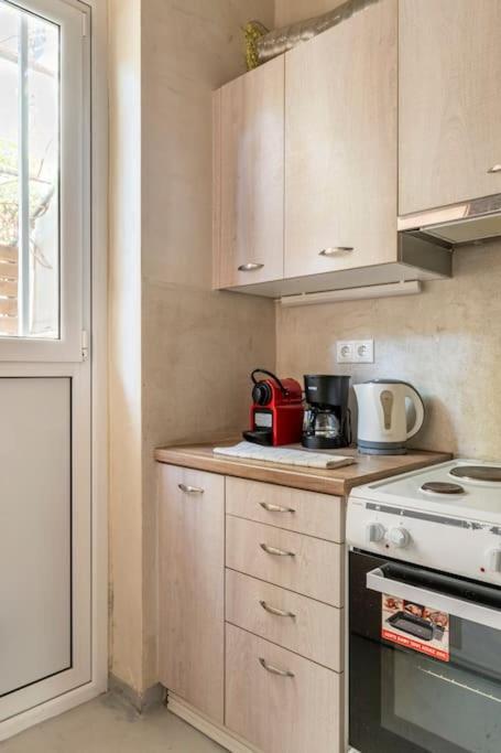 Cute Full Apt W/Backyard In Paleo Faliro Athena Bagian luar foto